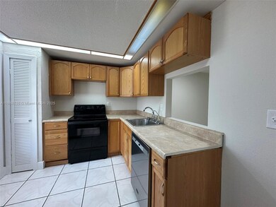 1501 NE 191st St unit C108, Miami, FL 33179 - photo 6