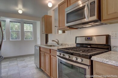 Gas Stove & Newer Appliances