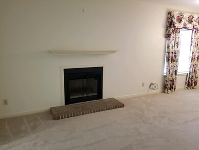 1557 Hawthorne 16