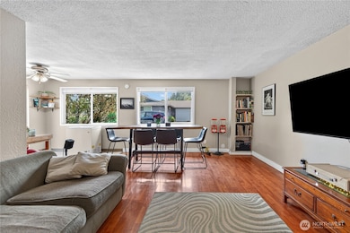 11217 N Skagit St, Burlington, WA 98233 - photo 3