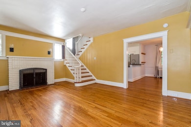 604 Saint Dunstans Rd, Baltimore, MD 21212 - photo 6