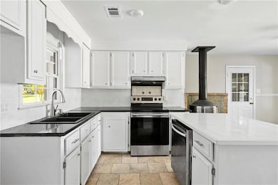 207 Tanglewood Dr, Warner Robins, GA 31093 - photo 7