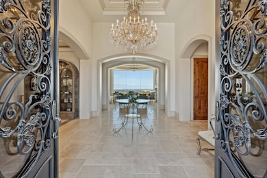Welcome into the Glorious Foyer Views!