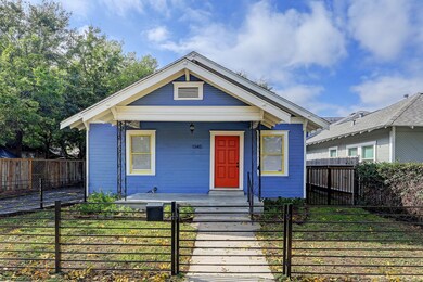 1345 Beverly St, Houston, TX 77008 - photo 3