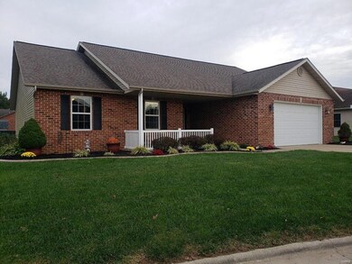 324 Sleeping Indian Dr, Freeburg, IL 62243 - photo 4