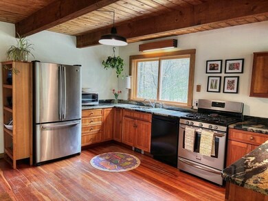 54 Sherman Hollow Rd, Hinesburg, VT 05461 - photo 6