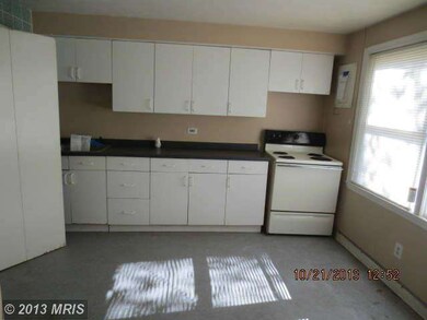 2418 Harriet Ave, Baltimore, MD 21230 - photo 7