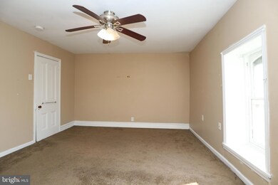 5609 Baynton St unit B, Philadelphia, PA 19144 - photo 6