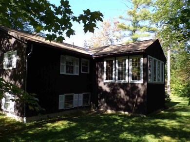 51 Ledgewood Rd, Claremont, NH 03743 - photo 2