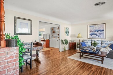 13494 Bellewood Ave, Seminole, FL 33776 - photo 3