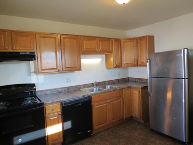 3110 hillgate 9-21-22 (33)