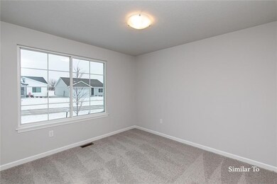 9728 NW 82nd Ave, Johnston, IA 50131 - photo 3