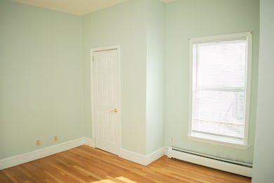 14 Mount Everett St unit 2, Dorchester, MA 02125 - photo 3