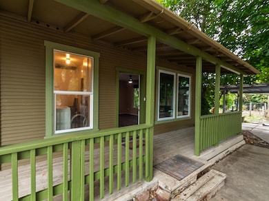 419 E Main St, Rogue River, OR 97537 - photo 2