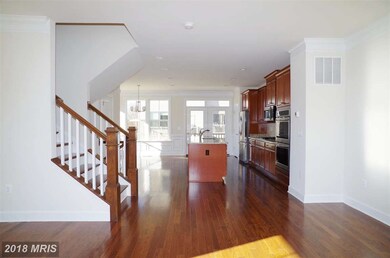 3755 Falls Gate Ct, Falls Church, VA 22041 - photo 3