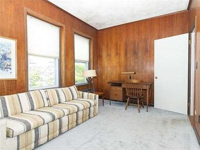 64 Parkman St unit 3, Brookline, MA 02446 - photo 3