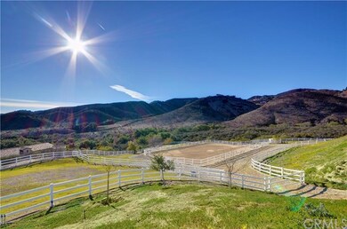9.2 fully fenced acres
