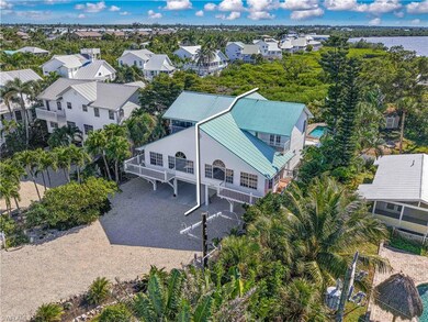 16763 Seagull Bay Ct, Bokeelia, FL 33922 - photo 4