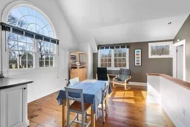 93 N Main St unit carriage hs, Sherborn, MA 01770 - photo 2