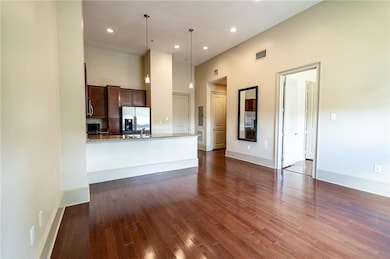 1201 Canal Apartments unit 519, New Orleans, LA 70112 - photo 7