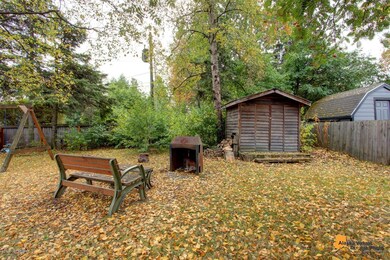 Charming shed