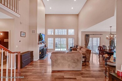 214 Hermit Thrush Rd, Pocono Pines, PA 18350 - photo 3