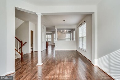 42620 Galbraith Square, Broadlands, VA 20148 - photo 5