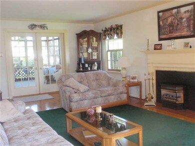 34 Shady Dr, Indiana, PA 15701 - photo 2