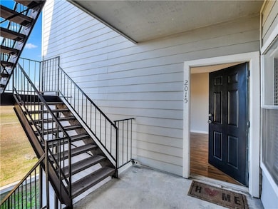 12166 Metric Blvd unit 2015, Austin, TX 78758 - photo 2