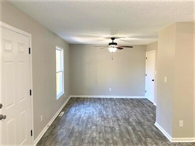 138 Independence Loop, Statesville, NC 28625 - photo 4