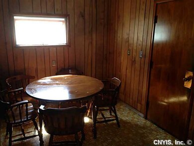Breakfast Room