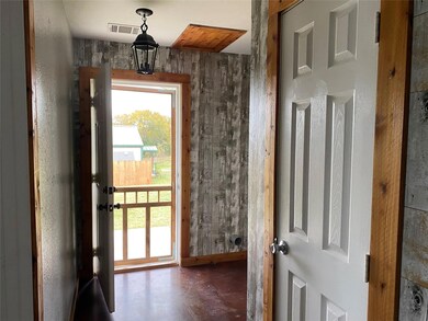 1577 Cr-4757, Boyd, TX 76023 - photo 2