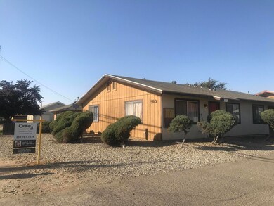 E6BA4B01-1582-4A3B-8E78-47CCABCF404E