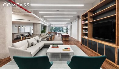 Austin Nichols House unit C406, Brooklyn, NY 11249 - photo 7