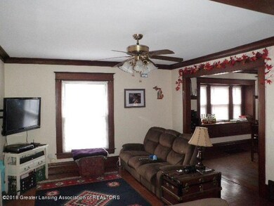 211 Smith Ave, Lansing, MI 48910 - photo 6