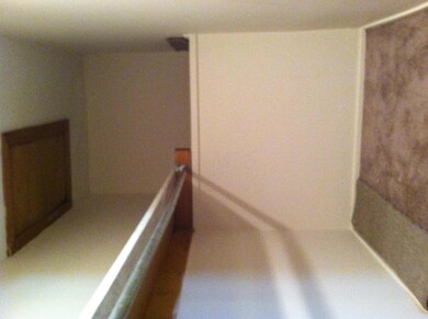 Closet - 4819 Farber Row