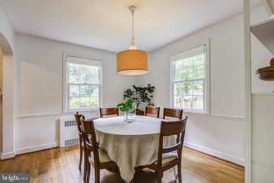 7307 Glenside Dr, Takoma Park, MD 20912 - photo 6