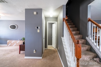 2737 Red Squirrel Trail, Charlotte, NC 28215 - photo 7