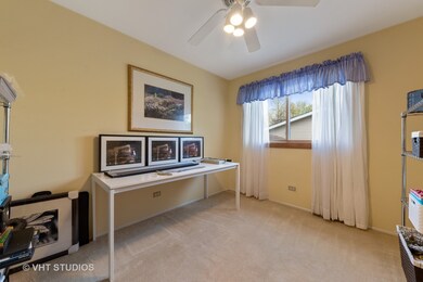 375 E North End Ave, Elmhurst, IL 60126 - photo 4