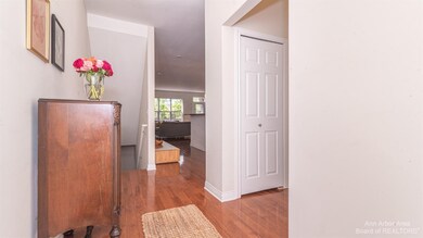 3020 Aspen Ln unit 11, Ann Arbor, MI 48108 - photo 5