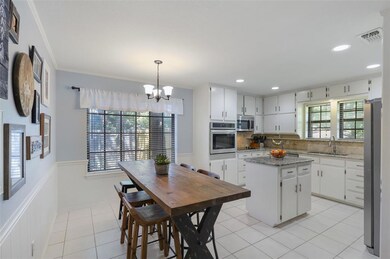 125 Marseille Dr, Hurst, TX 76054 - photo 6