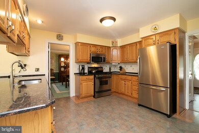 1329 Royal Ln, West Deptford, NJ 08086 - photo 6