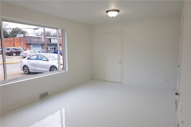 101 Emerson Ave unit Loop, Pittsburgh, PA 15215 - photo 5