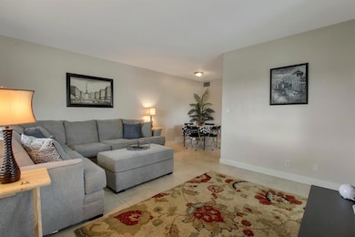 2131 NE 40th Ct unit 4, Lighthouse Point, FL 33064 - photo 4