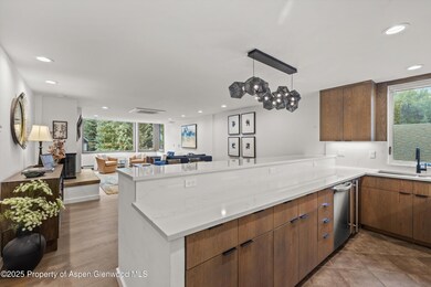 10-926Waters301_25082910