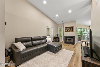 4173 Bayberry Ct, Monmouth Junction, NJ 08852 - photo 6