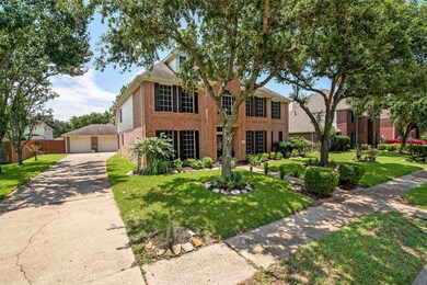 1206 Eagle Lakes Dr, Friendswood, TX 77546 - photo 2