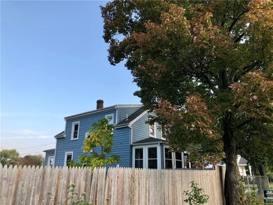 652 Oakland Beach Ave, Warwick, RI 02889 - photo 6