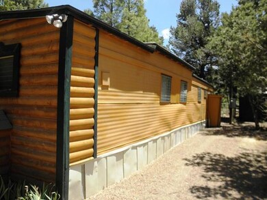 2057 Thousand Pines 006