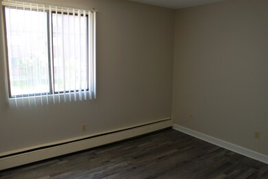 525 Calef Rd unit 28, Manchester, NH 03103 - photo 7